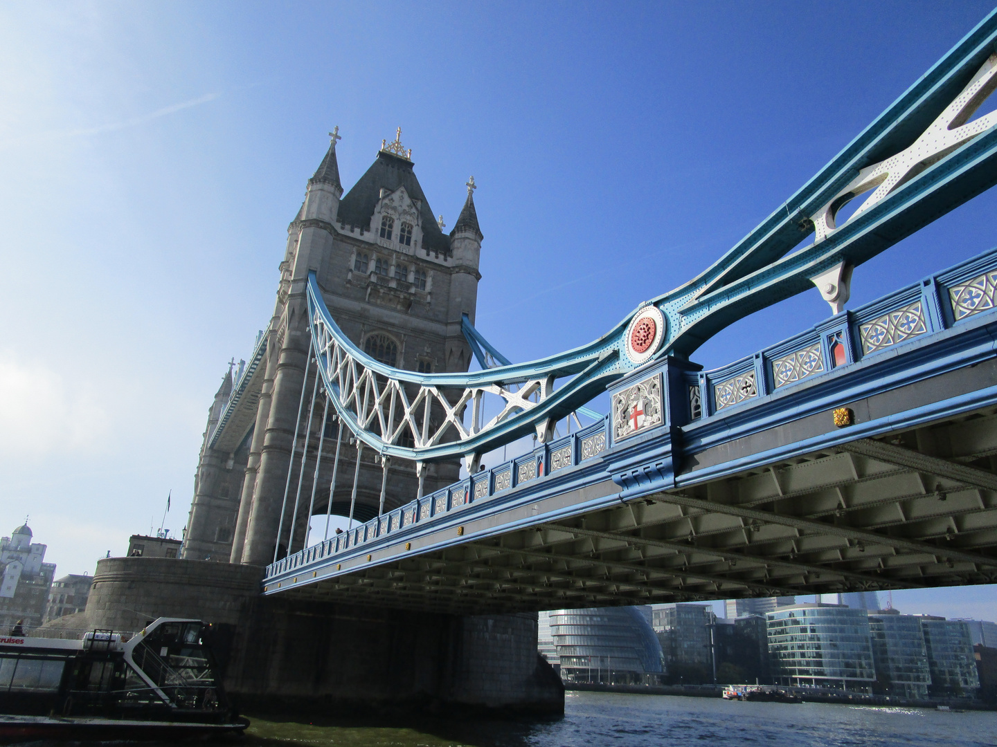 Tower_Bridge_London