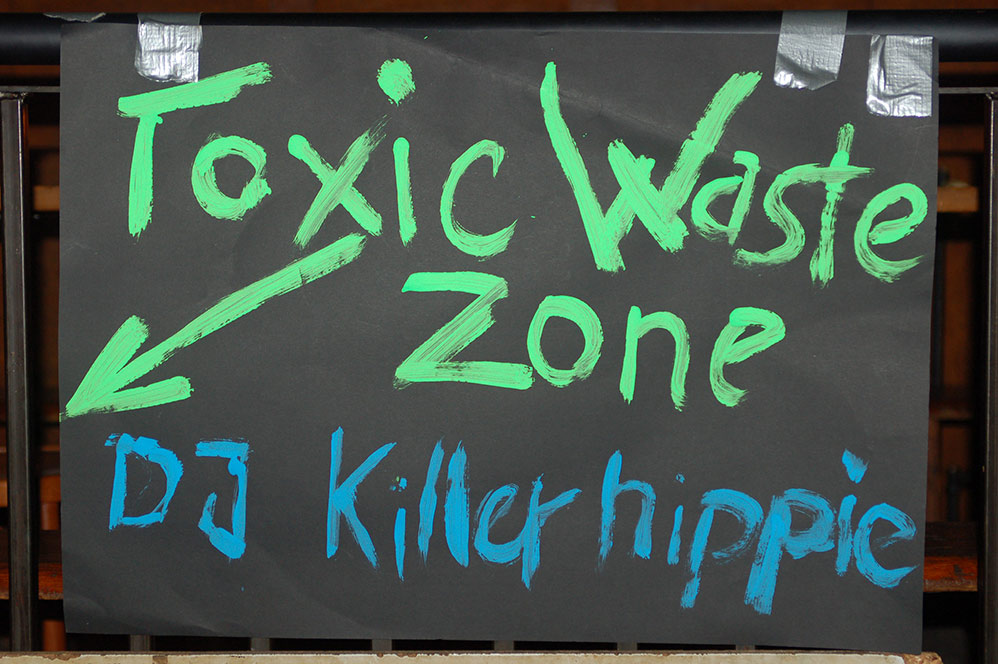 Toxic Waste Zone