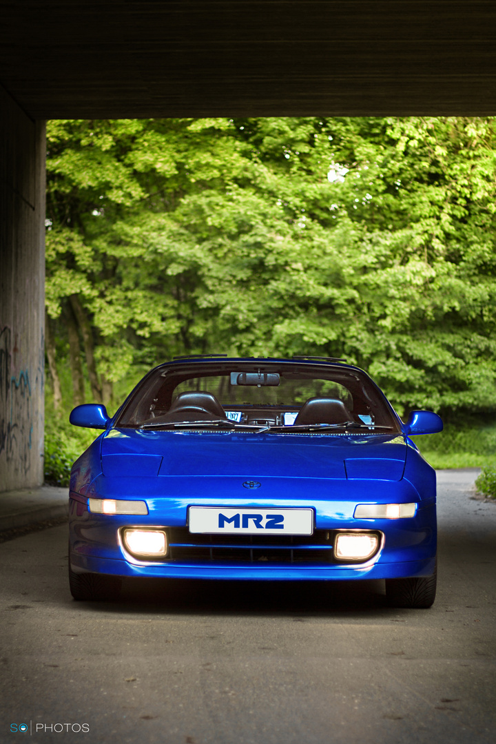 Toyota MR2 in Blau