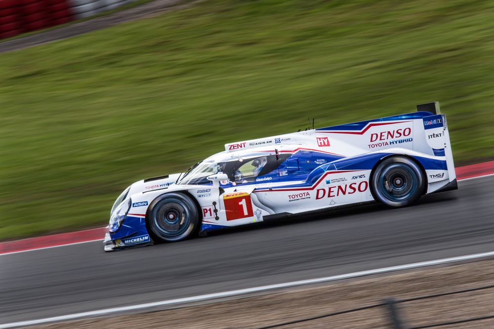 Toyota TS040 Hybrid