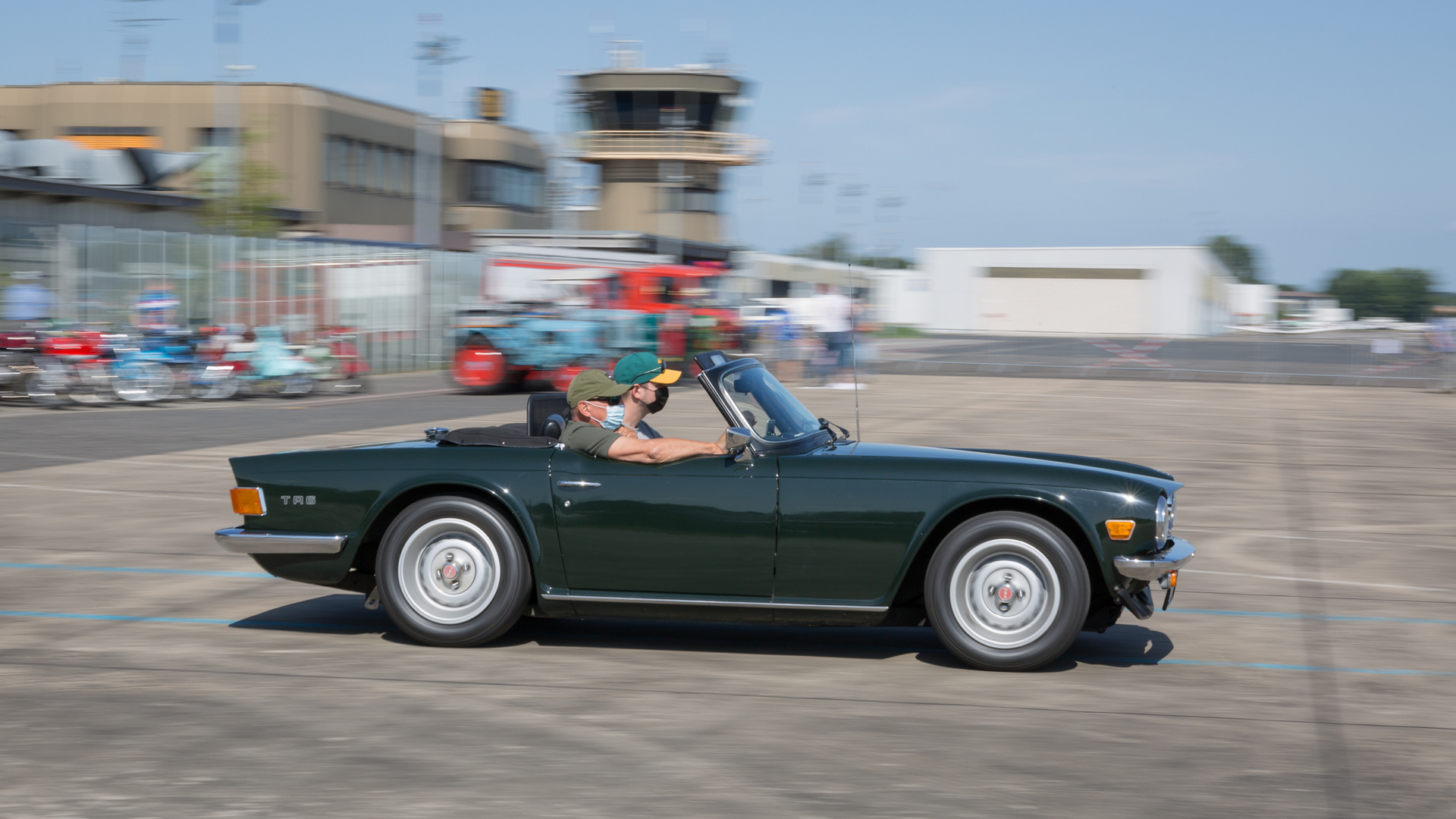 TR6