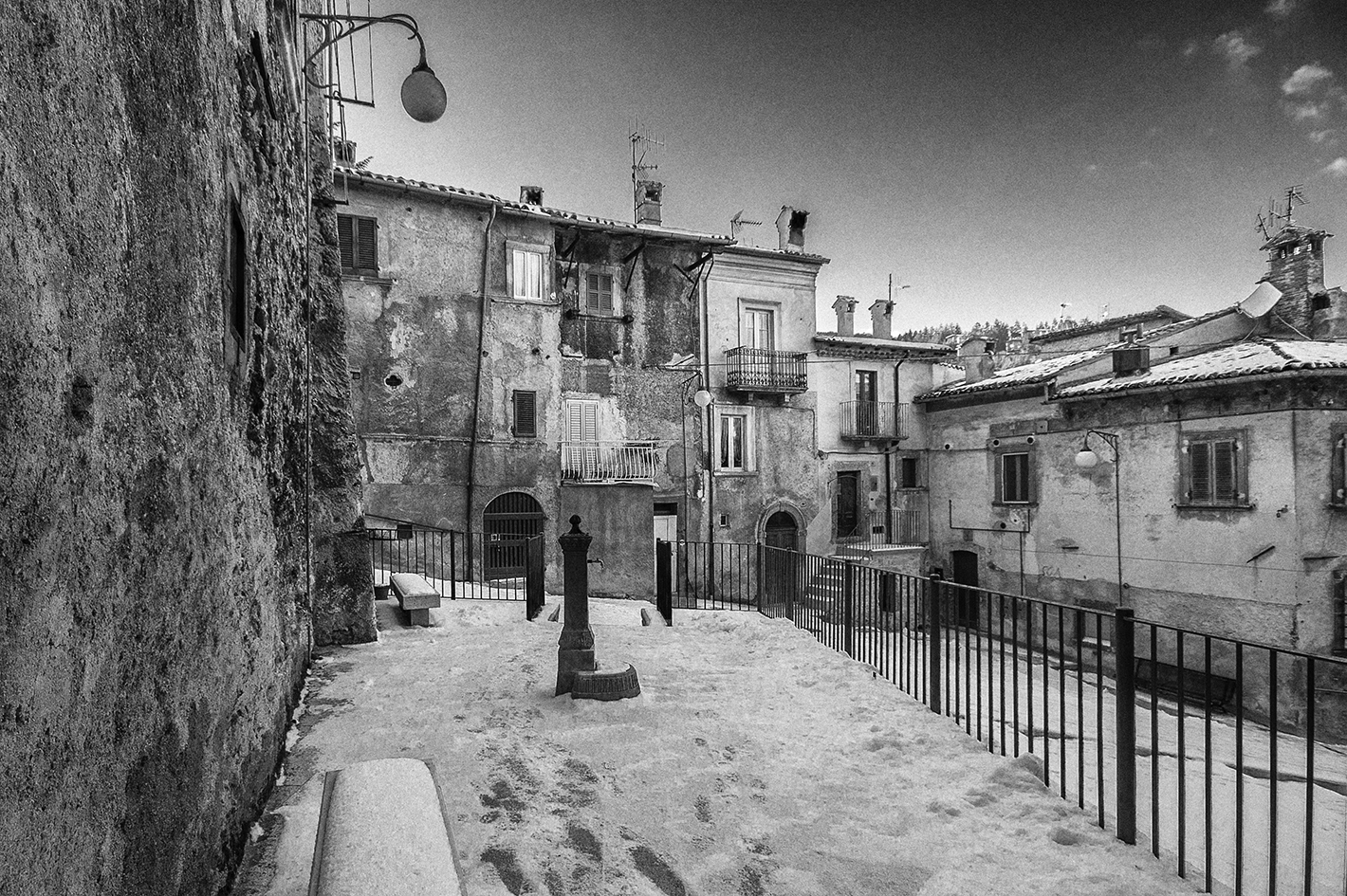 Tra i vicoli innevati di Scanno