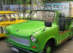 Trabant in Aarau 2012 - 3D Intertlaced Bild an einem Polfilter Monitor oder 3D TV anschauen.