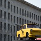 Trabant vor dem Finanzministerium