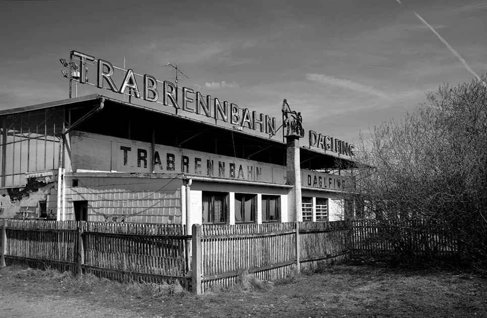 Trabrennbahn Daglfing Foto & Bild | reportage dokumentation, events ...