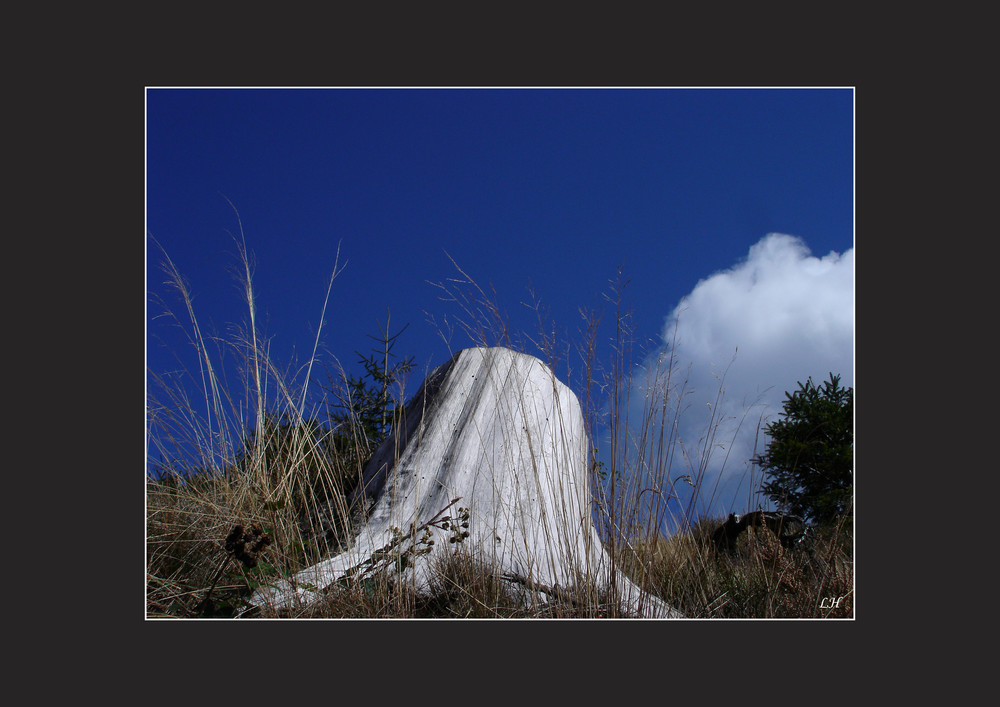 traces de grandeur