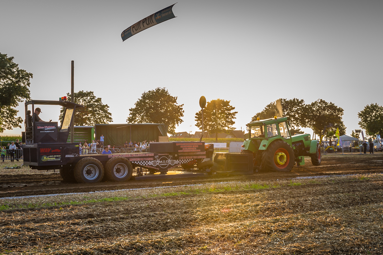 Tractor Pulling_06