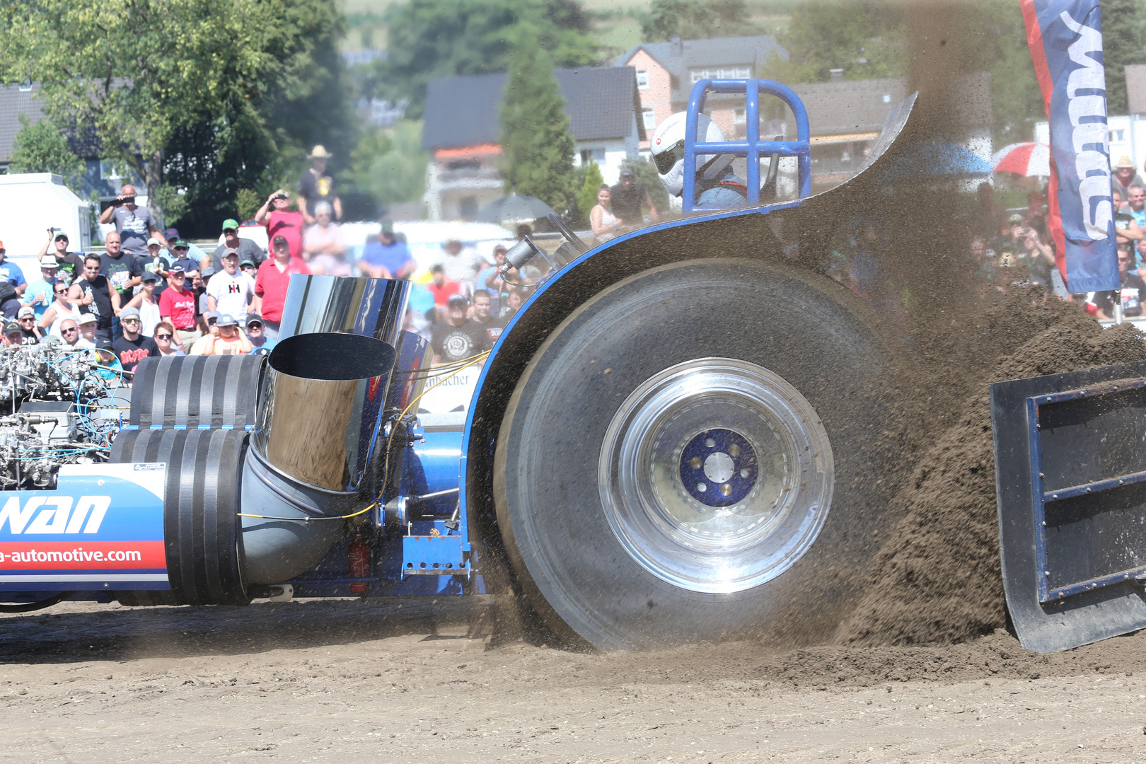 Tractorpulling mit Turbinen