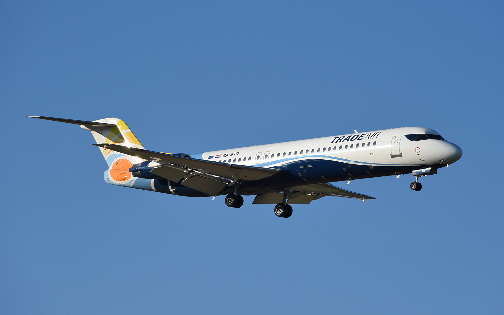 Trade Air Fokker 100 9A-BTD 