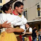 Traditionelle Tänzer aus Umbrien auf dem Weinfest in Bardolino