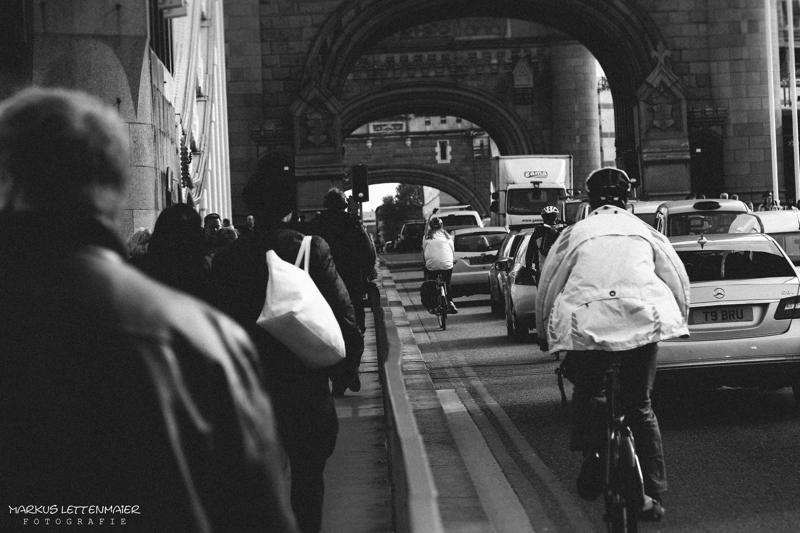 Traffic on the Tower Bridge