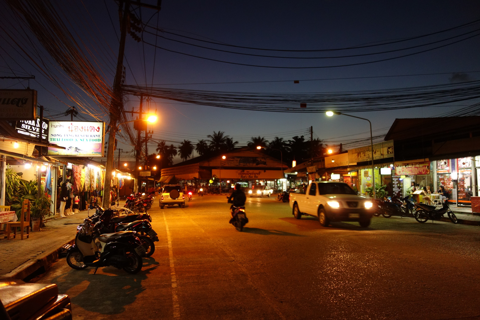 Traffic on Thong Sala High Street