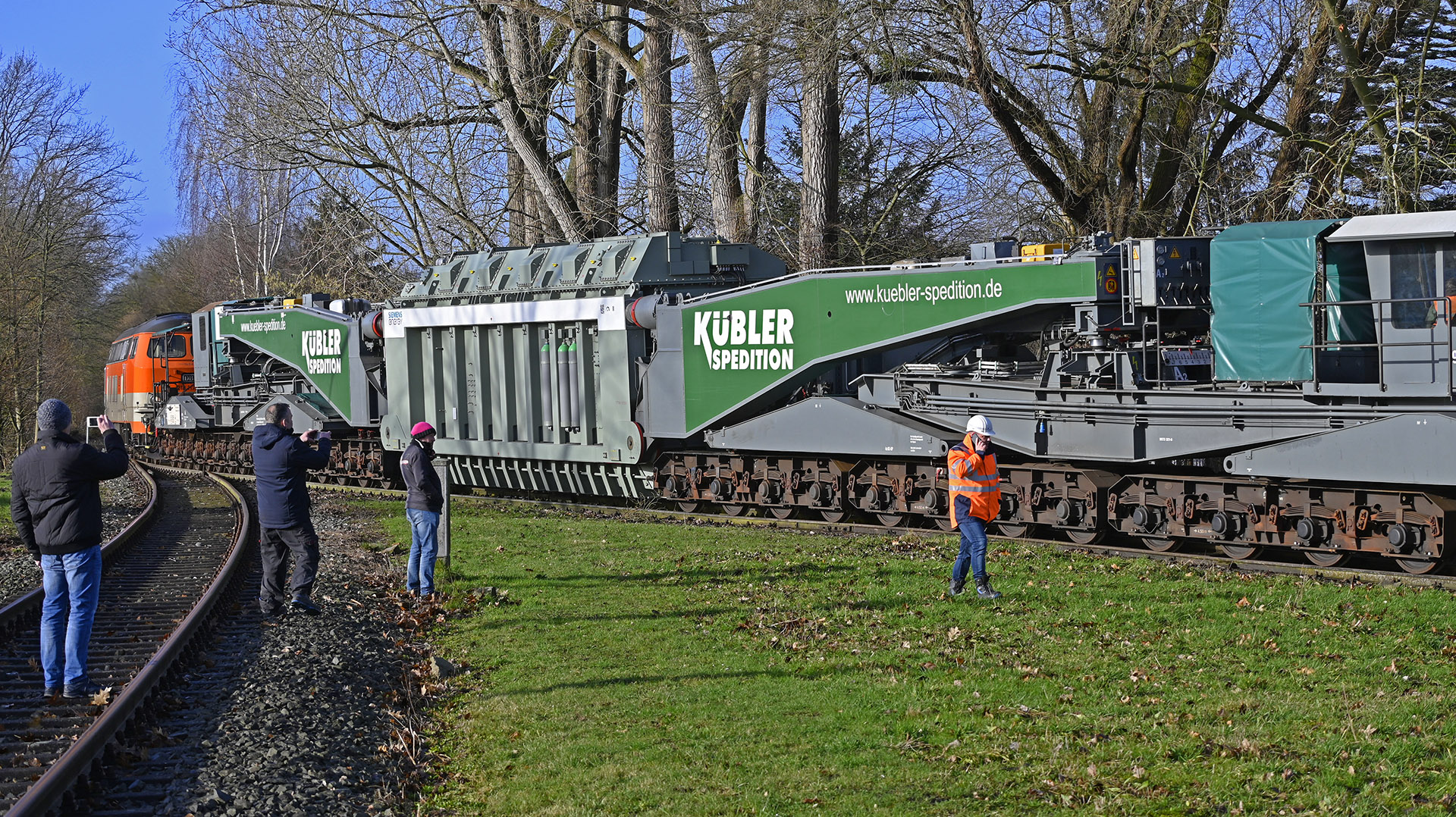 Trafo-Schwertransport auf der Stichstrecke vom Bf Bockum-Hövel nach Werne-Stockum