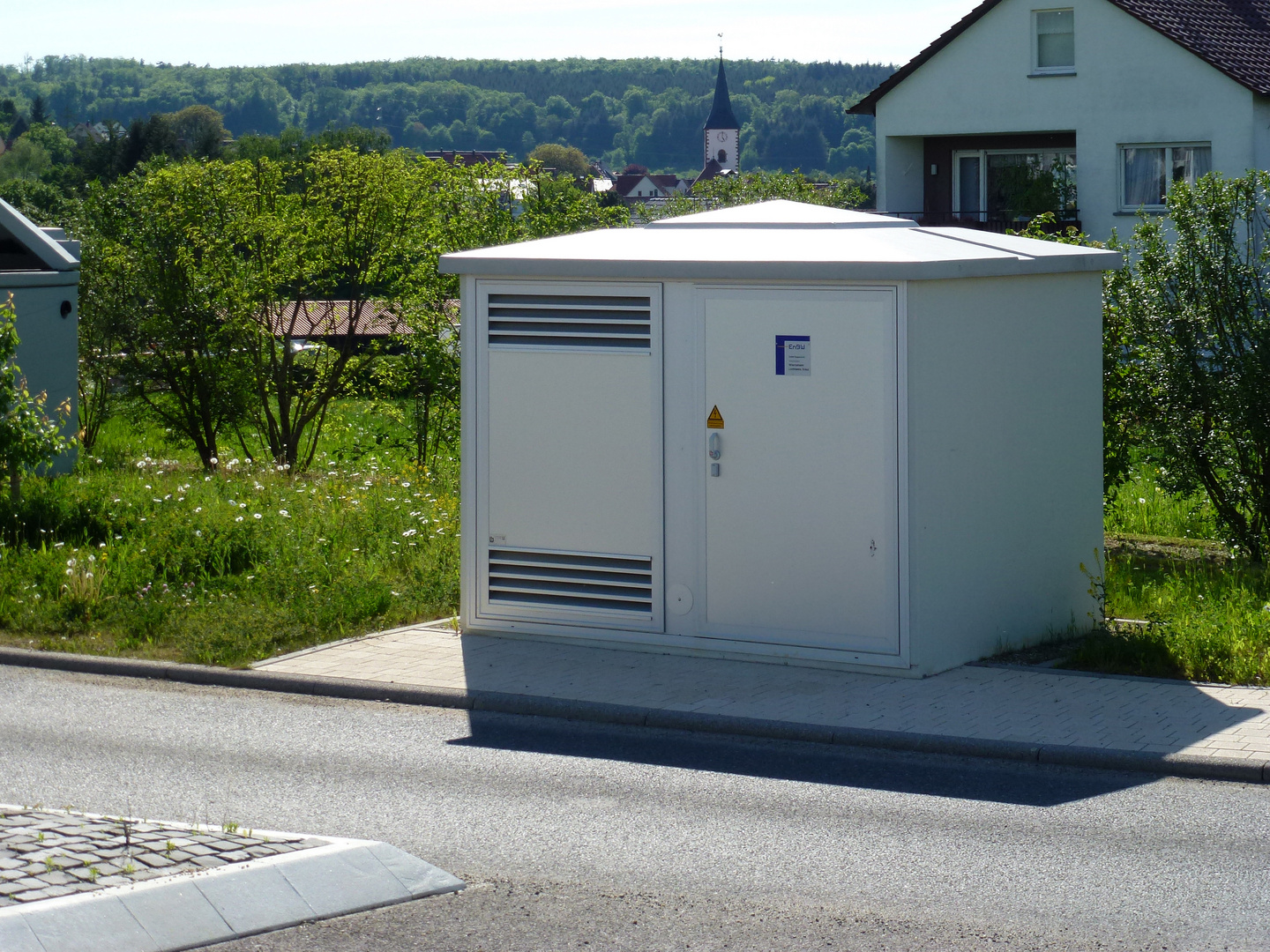 Trafostation - kleinste begehbare Beton-Kabelstation in der BRD