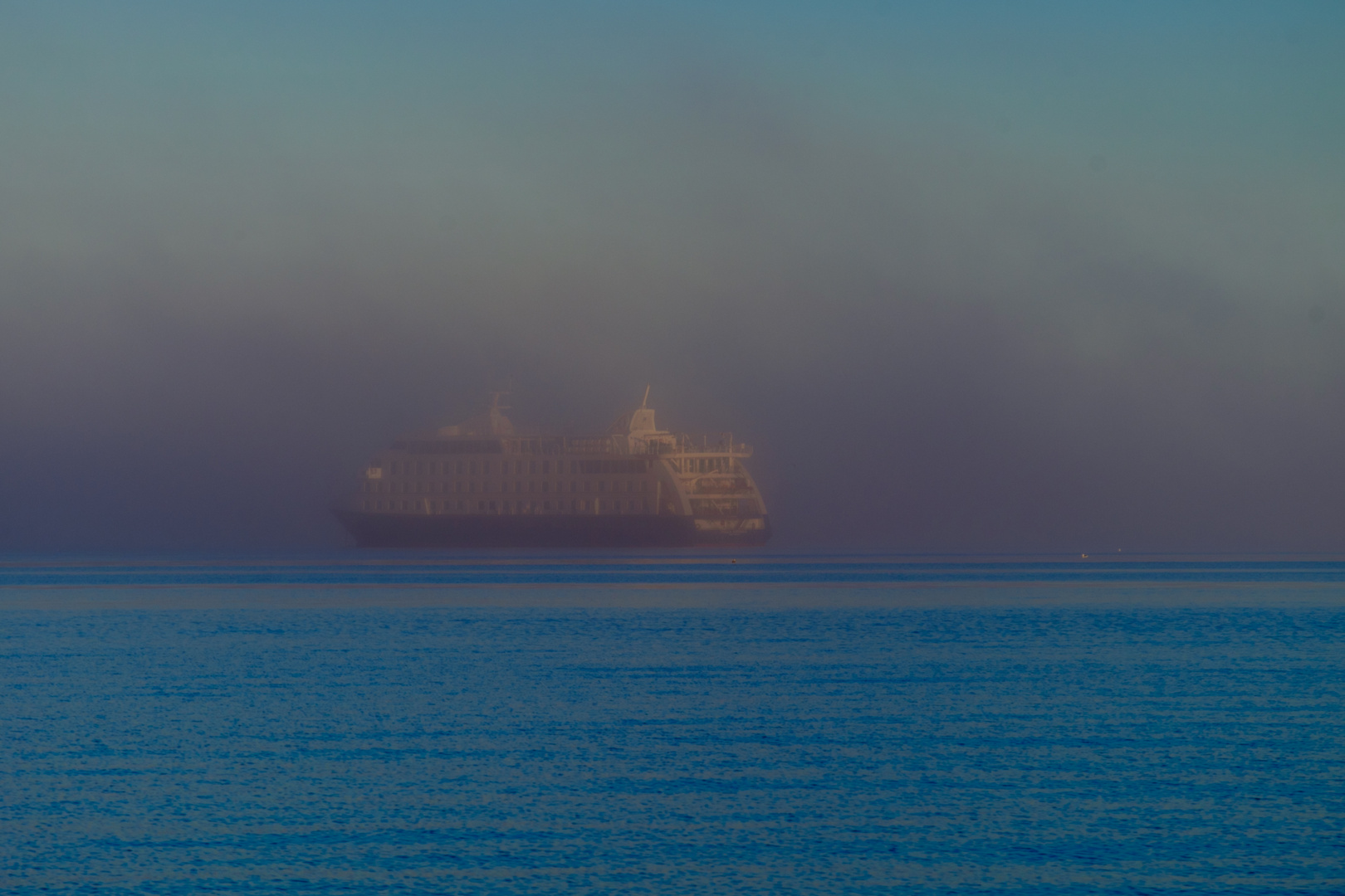 Tragado por la niebla