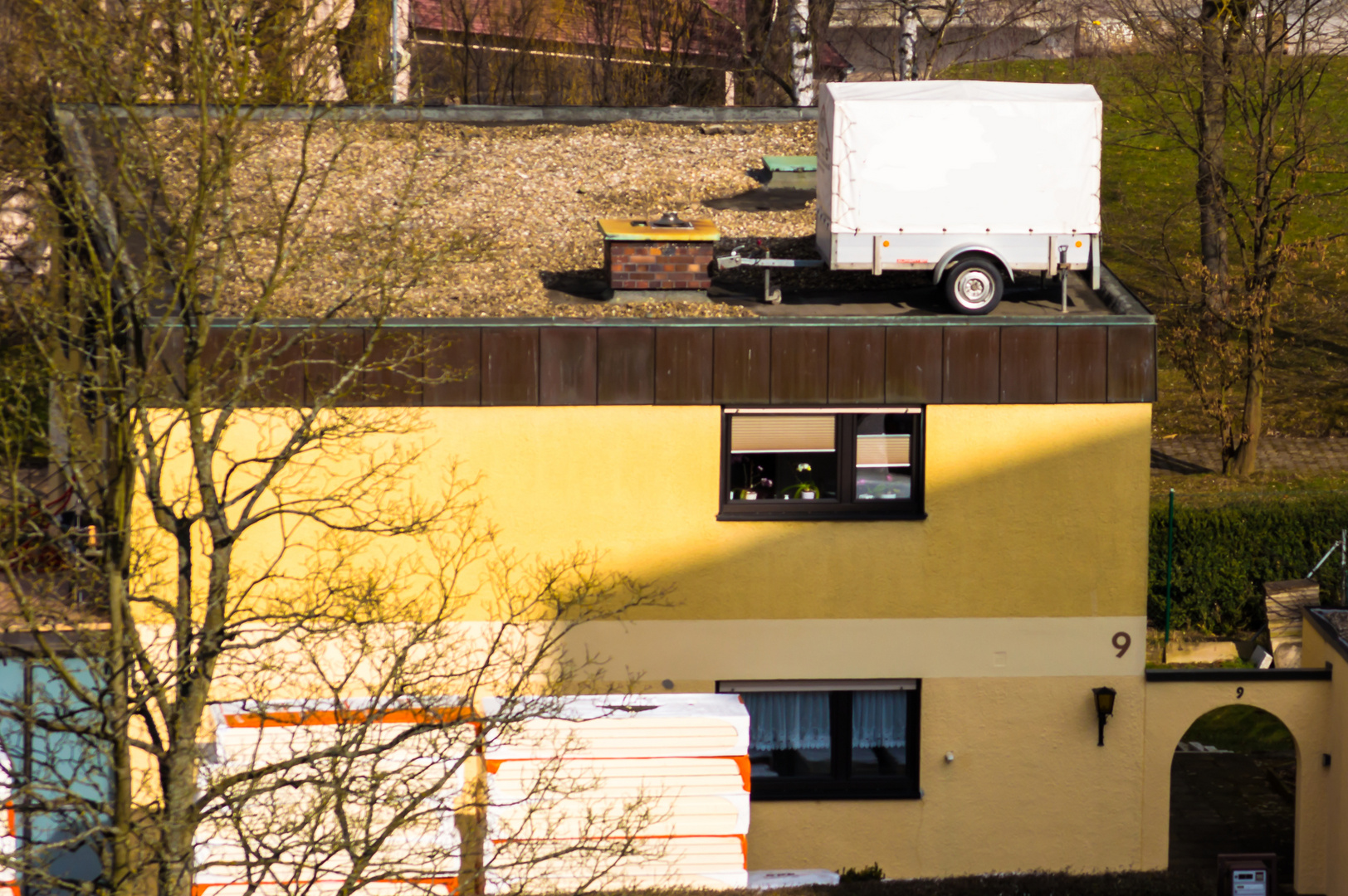 Trailer on the roof