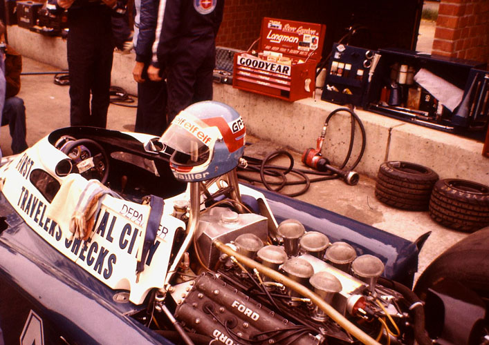Trainingspause beim: Formel 1.GP von Belgien in Zolder 1977 Tyrrell von P.Depailler (F.)