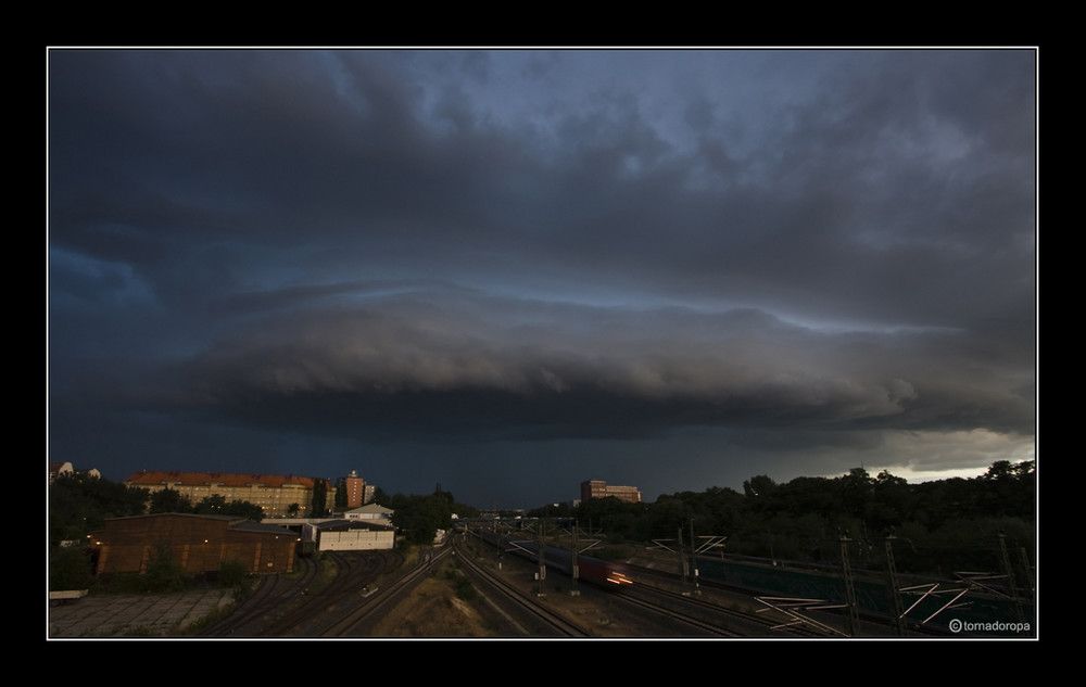 Trainspotting vs. stormspotting