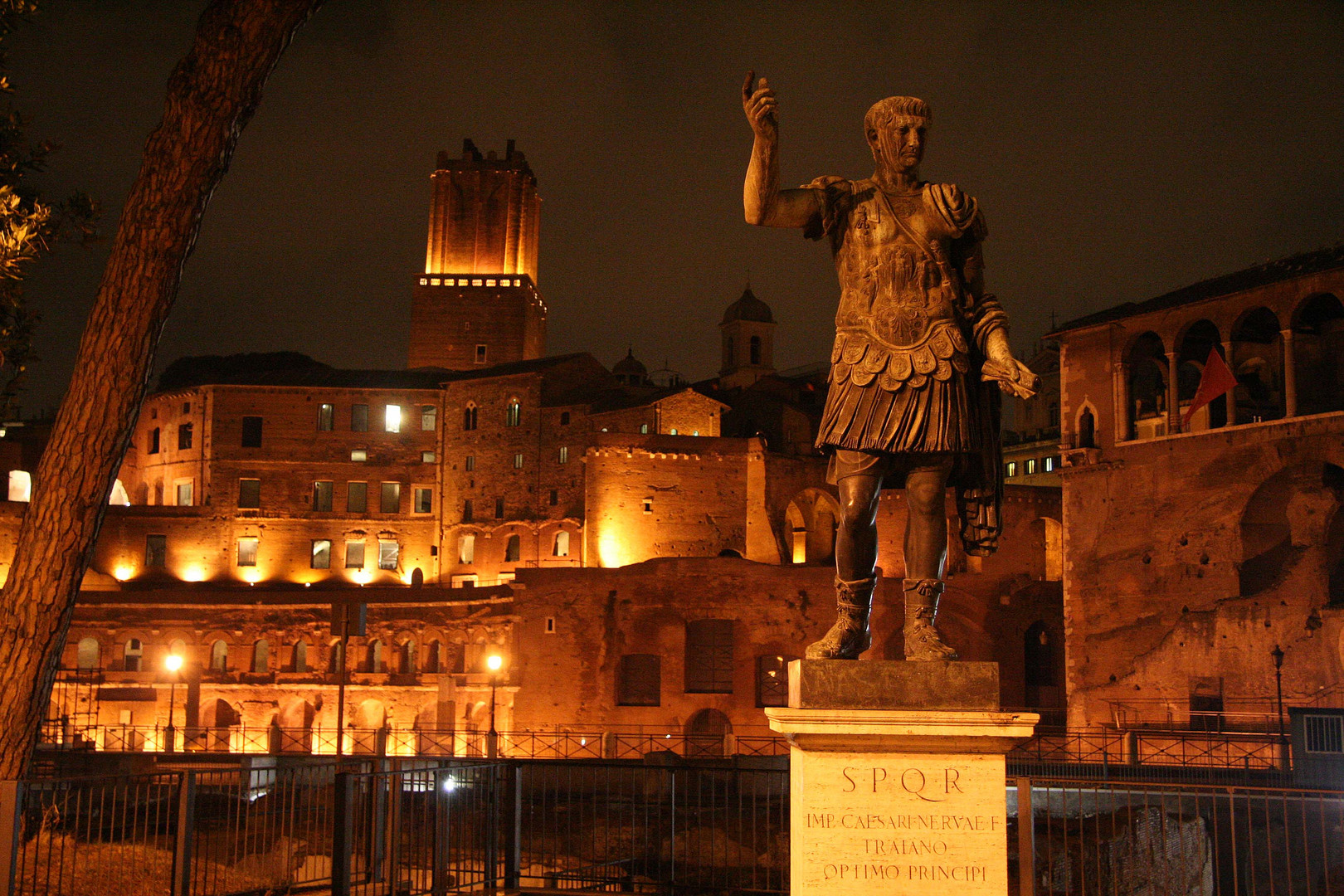 Trajan-Statue im antiken Rom
