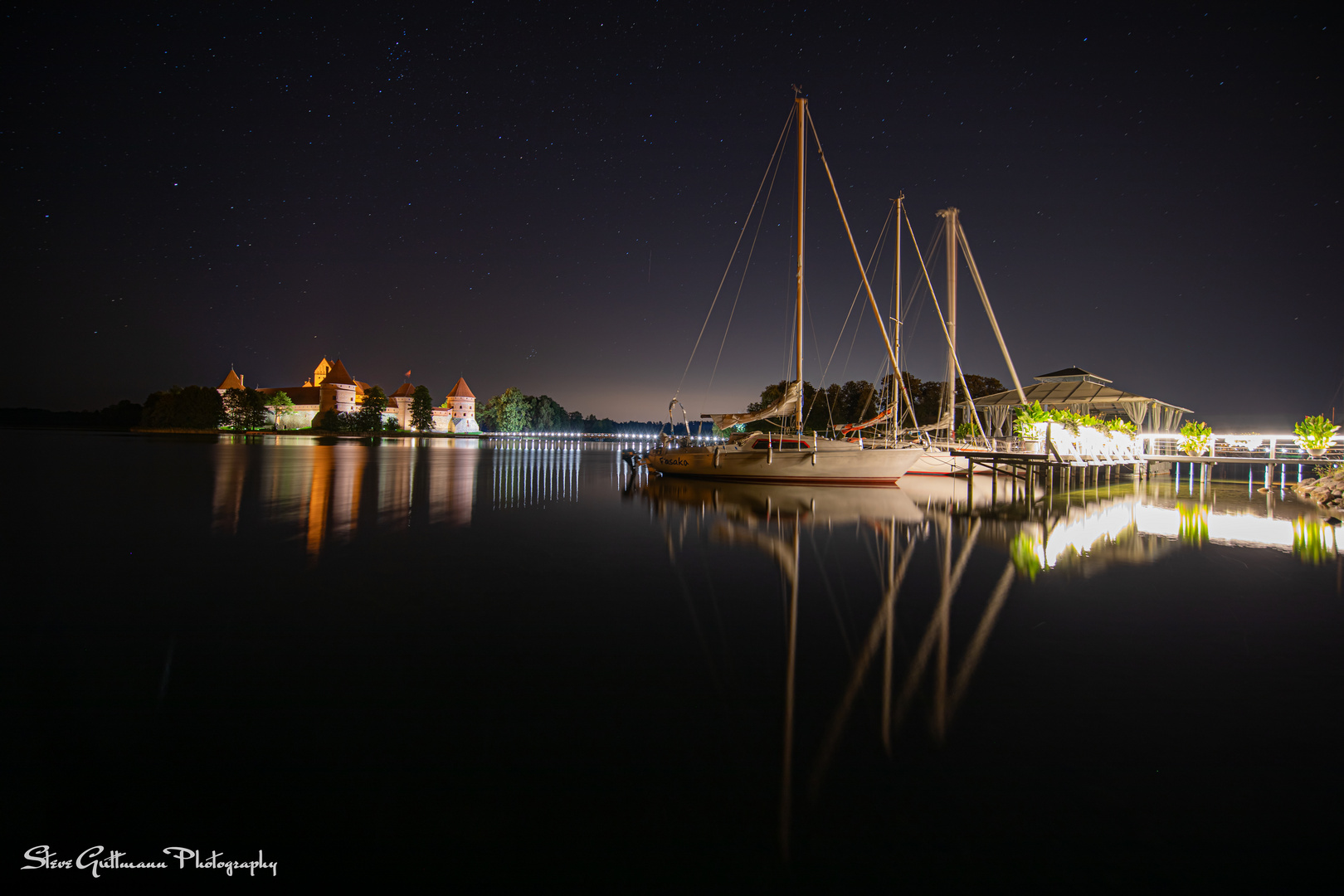 Trakai Castle at night