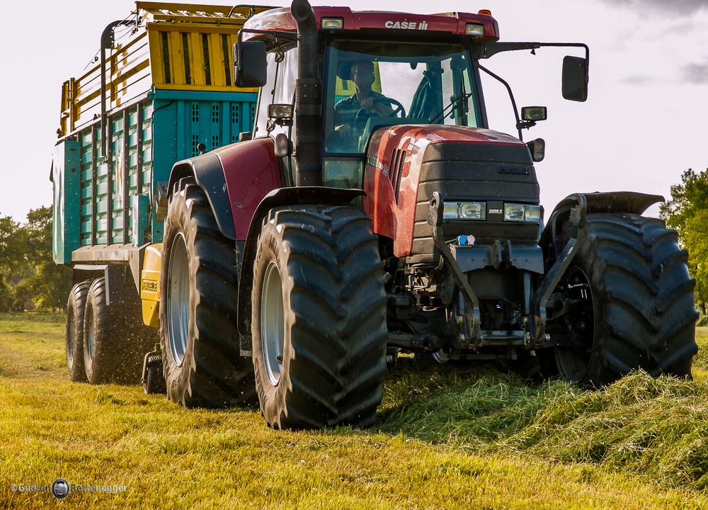 Traktor bei der Arbeit