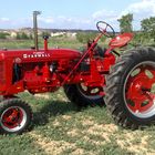 Traktor Farmall