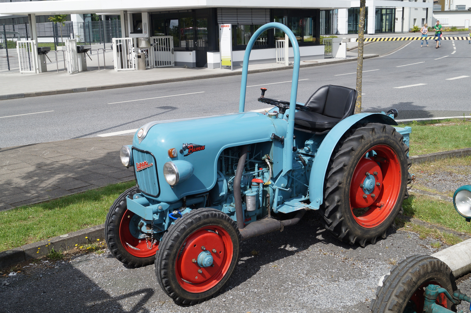 Traktoren Oldtimerclub besucht Fa. CLAAS Foto 15