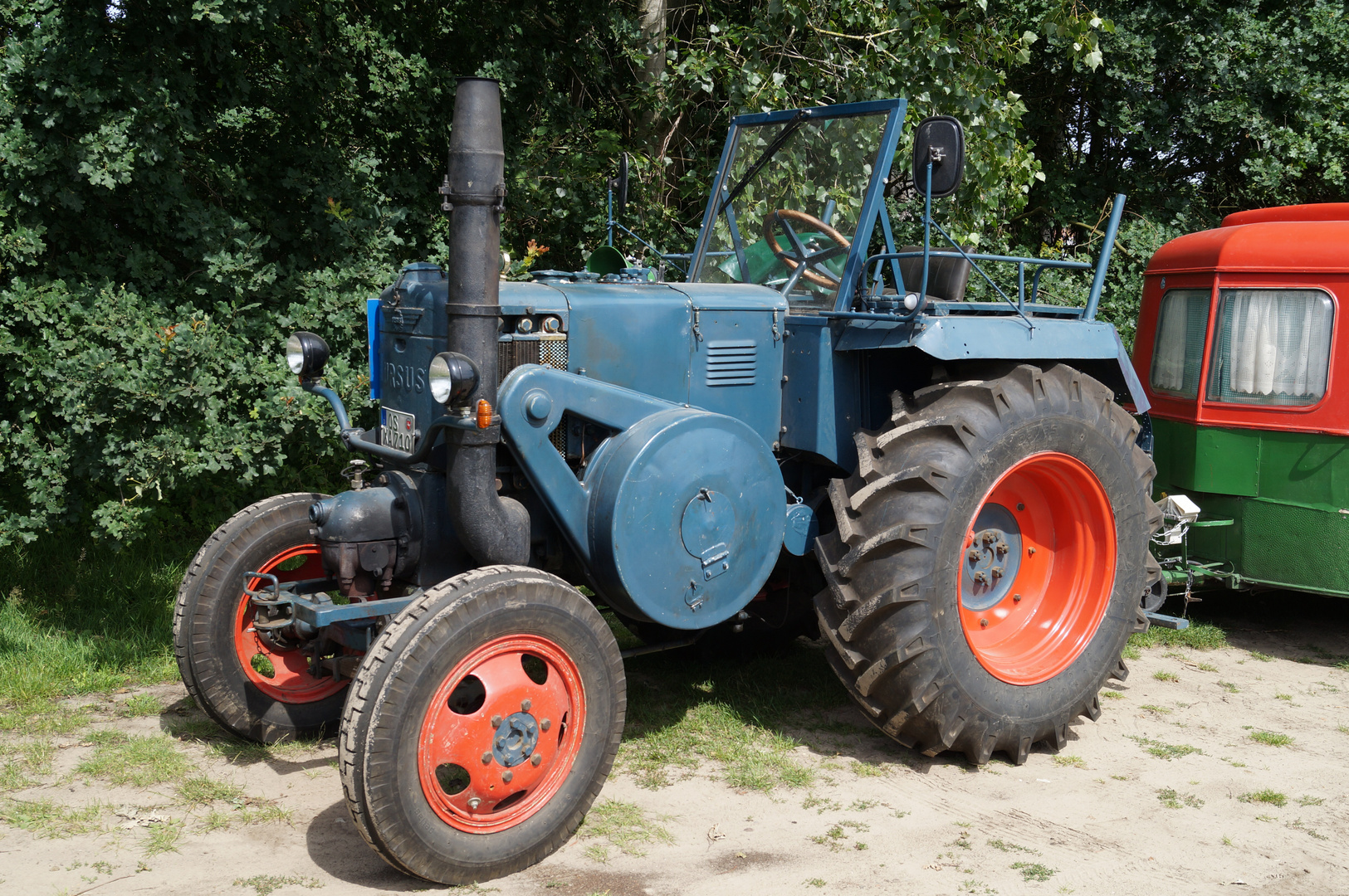 Traktoren Oldtimerclub besucht Fa. CLAAS Foto 3