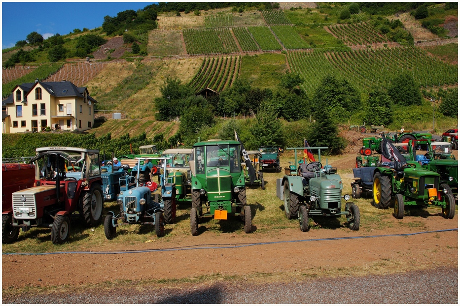 Traktortreffen an der Mosel