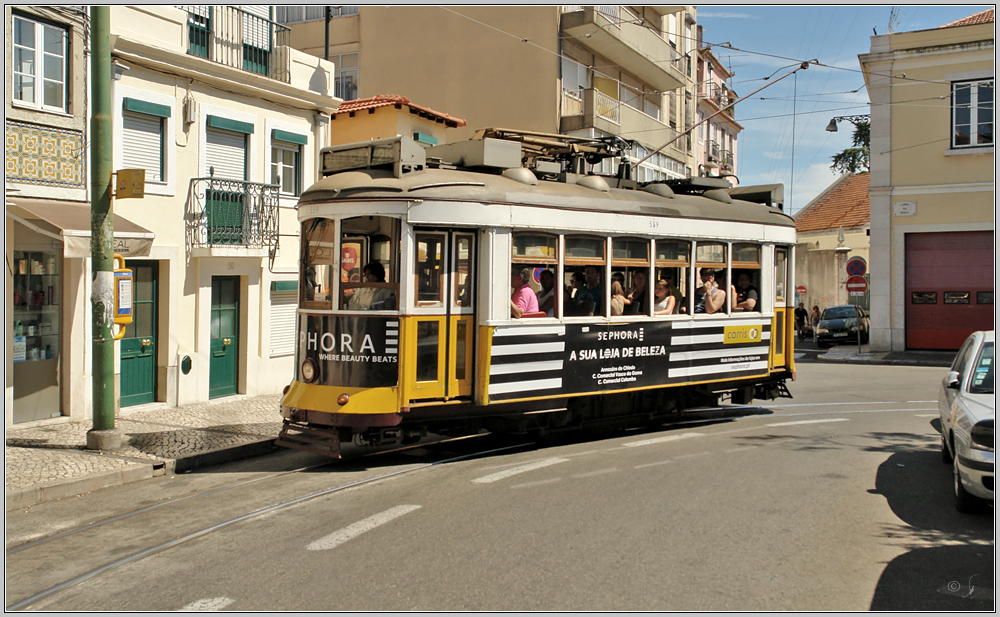 Tram 28E