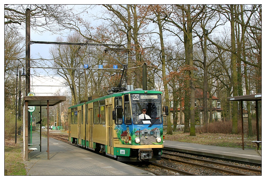 Tram 88