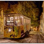 Tram am Miradouro de Sao Pedro