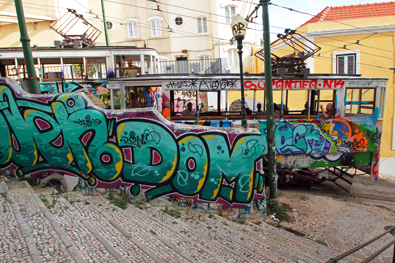 Tram Graffii Lisboa