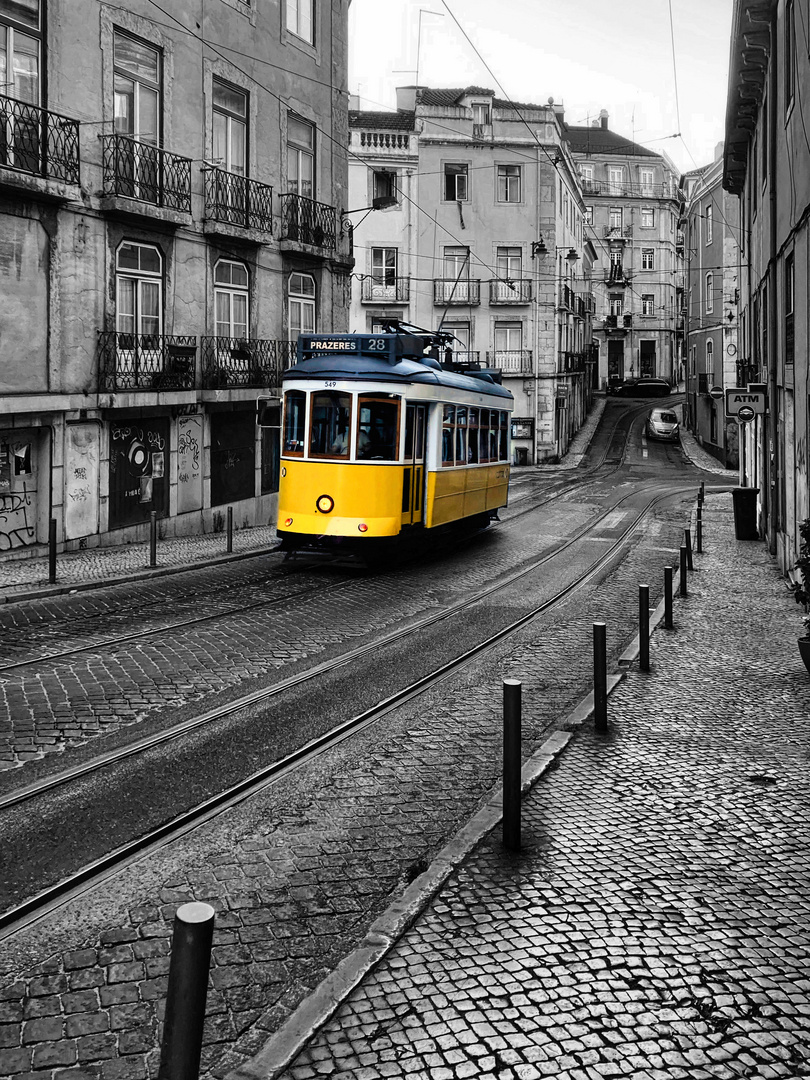 Tram in Sao Bento, Lissabon