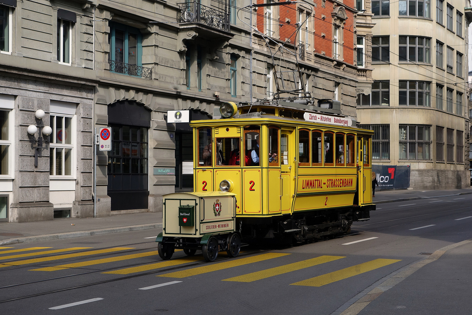 Tram Museum Zürich - LSB 2 mit Postrolli Z2