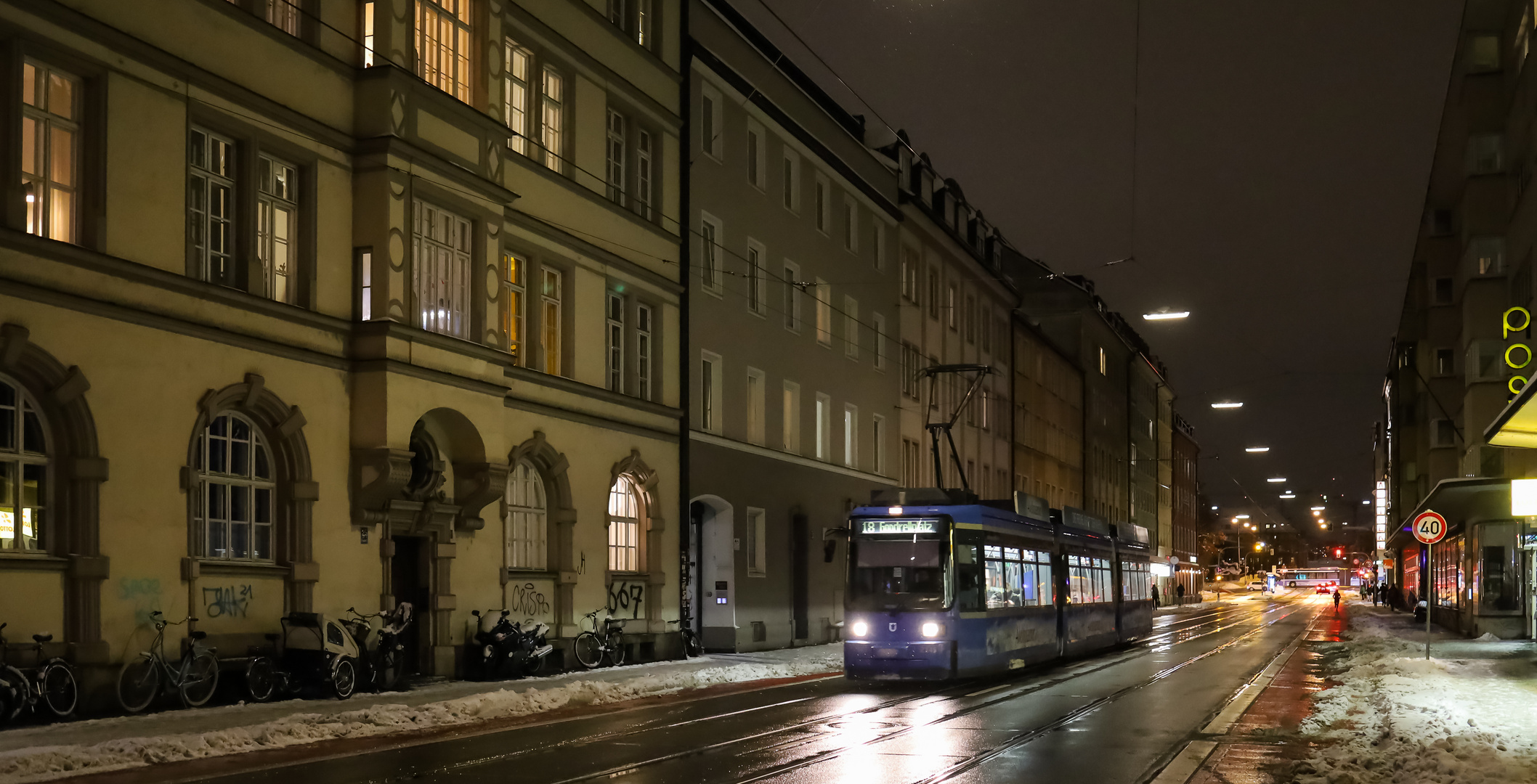 Tram und Bus