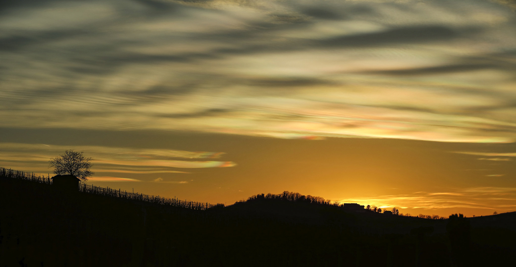 Tramonti iridescenti (visione allargata)