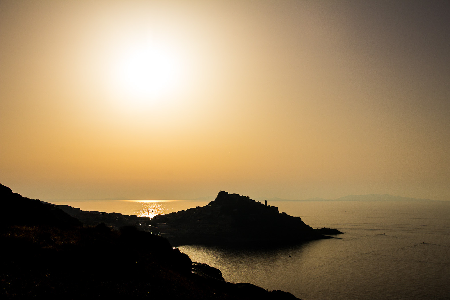 TRAMONTO A CASTELSARDO