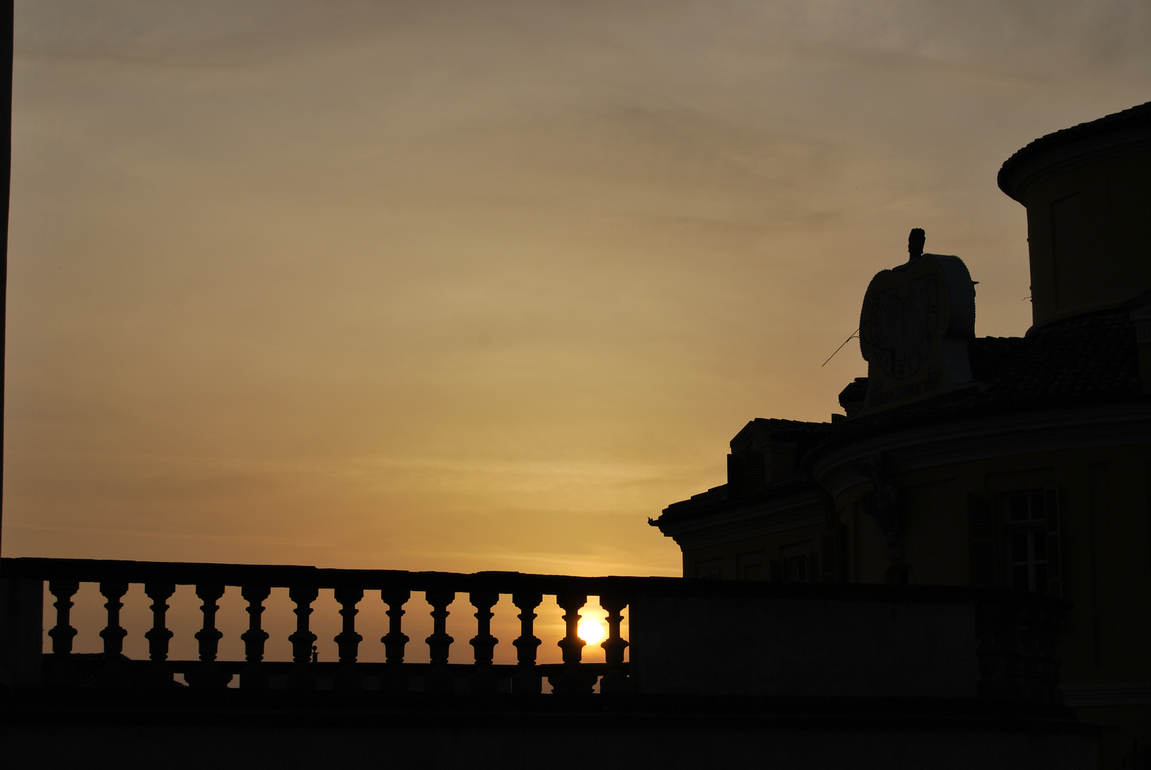 tramonto a Costigliole d'Asti