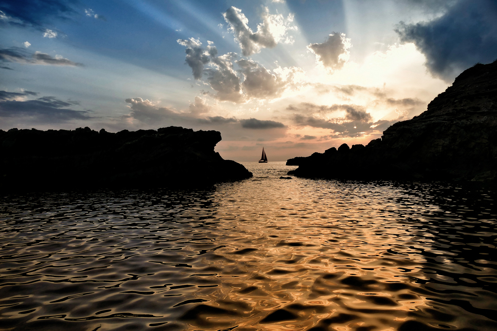 TRAMONTO A MARETTIMO SICILY 