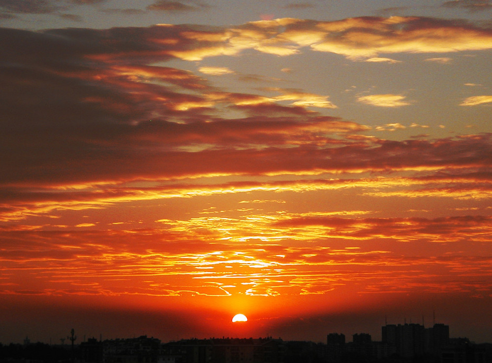 Tramonto a Milano