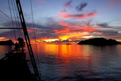 Tramonto a Misool, Raja Ampat (Nuova Guinea Indonesiana)