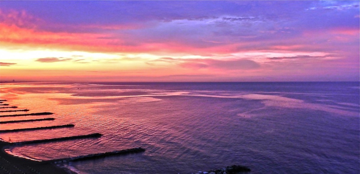 TRAMONTO A PORTOVERDE