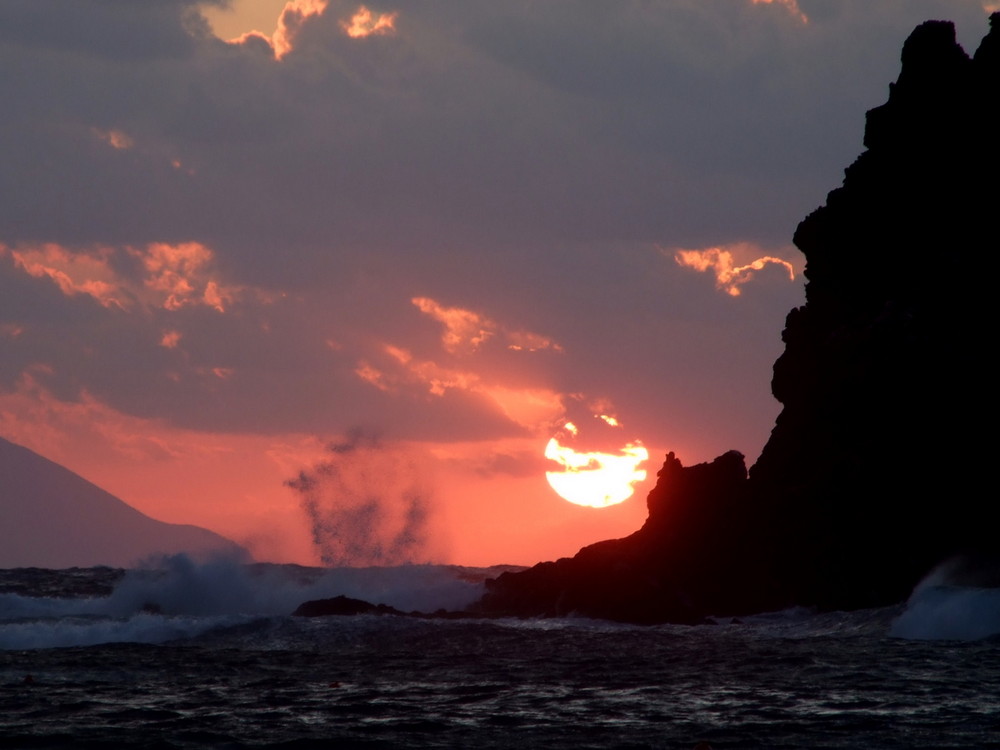 " tramonto a Vulcano"