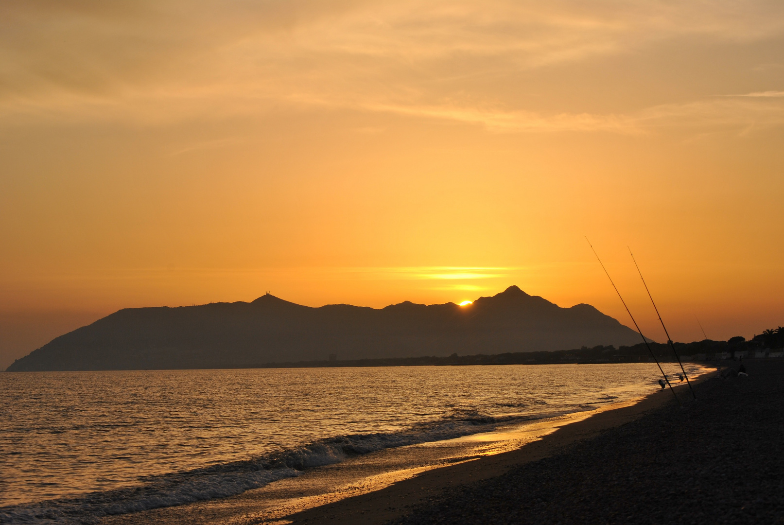 tramonto ai piedi di Maga Circe