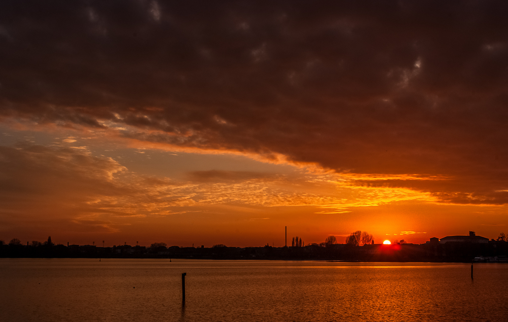 Tramonto al Lago