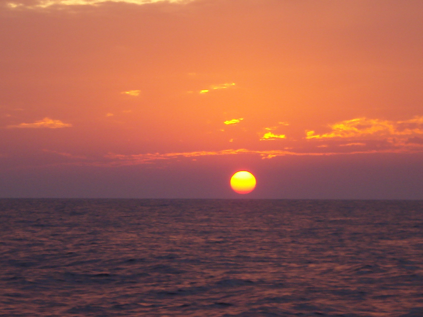 tramonto al largo