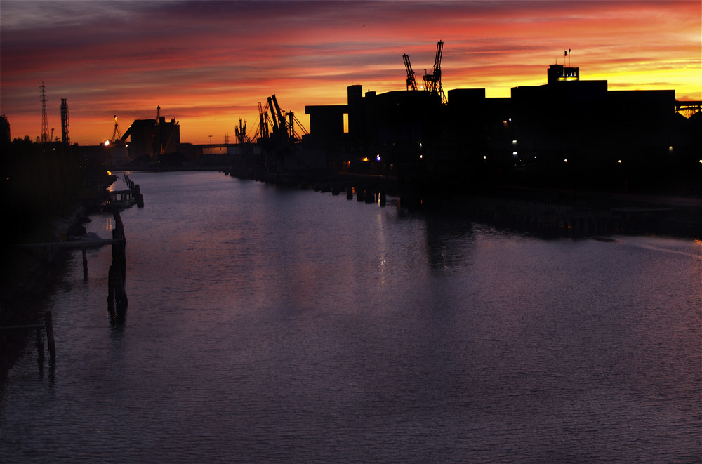 tramonto al porto