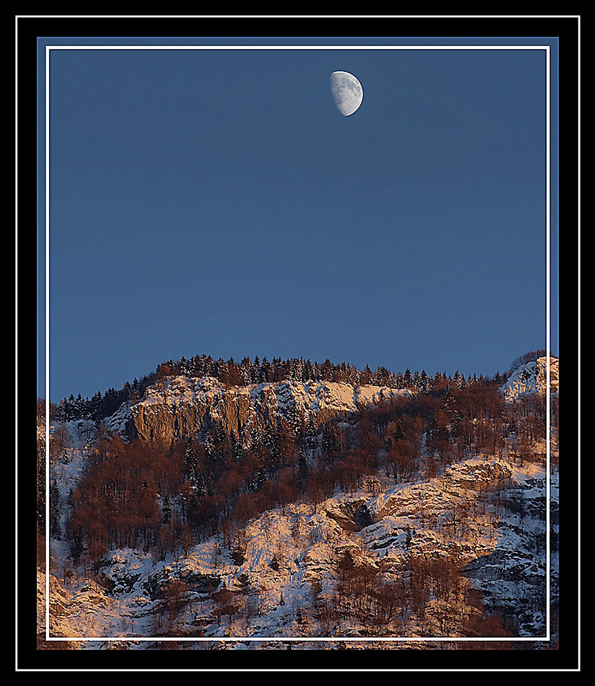 Tramonto con luna