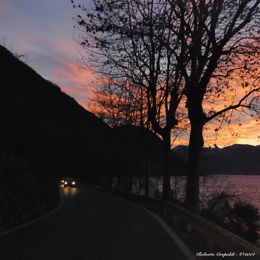 Tramonto dall'auto